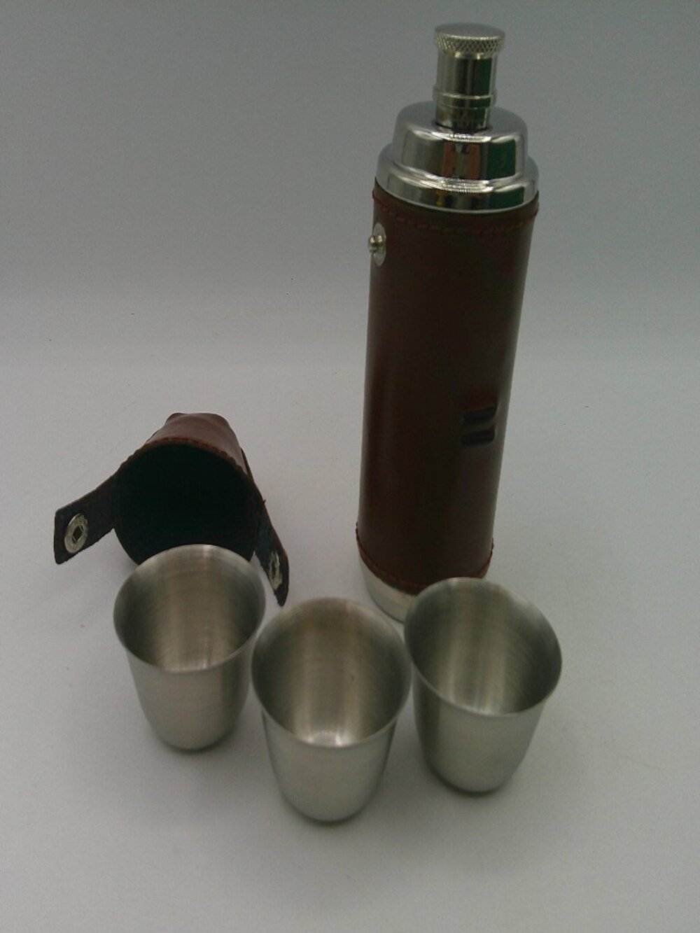 Dark Brown Leather Bottle Flask Stainless Steel 3 Cups H-6"